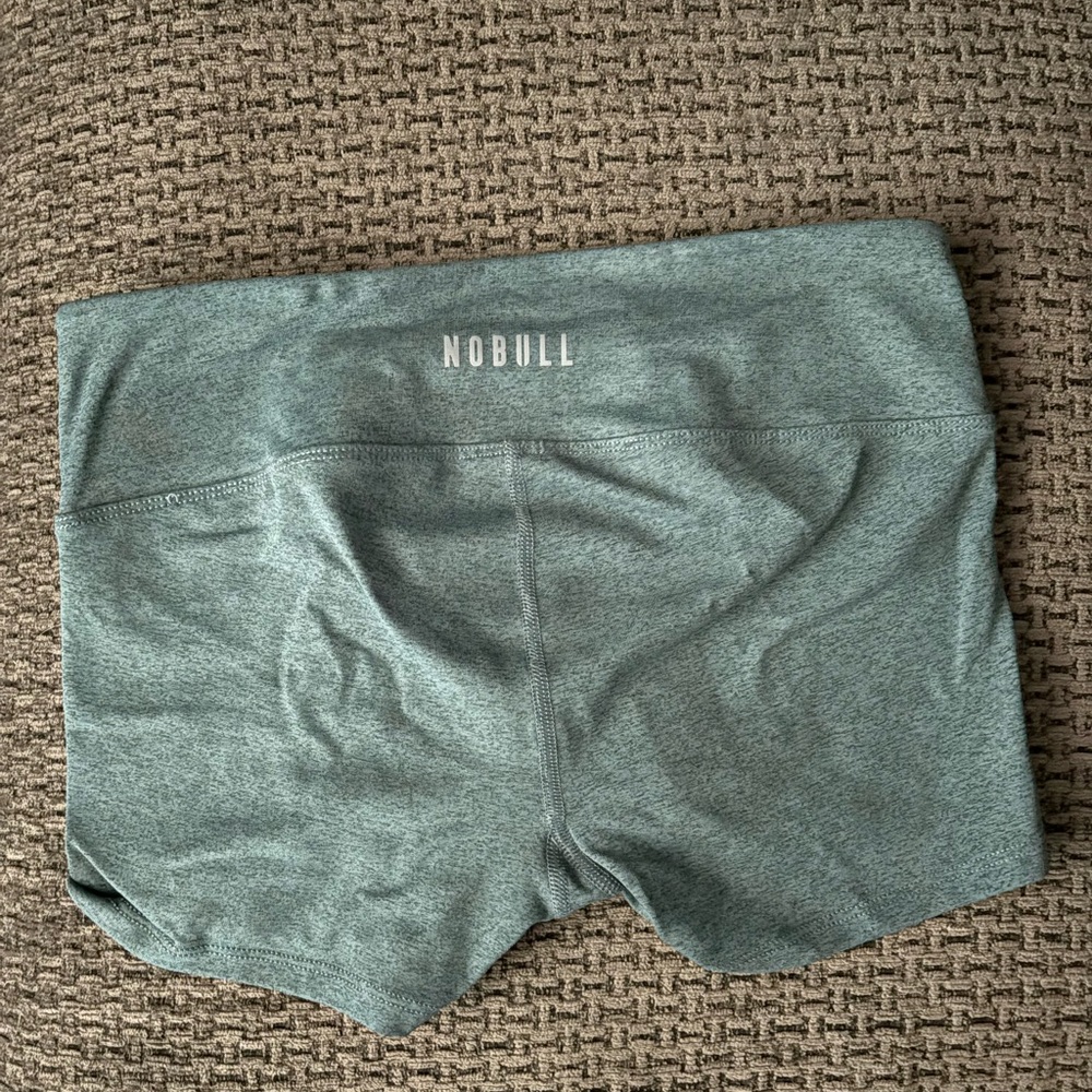 NOBULL Women's Teal Heather shorts